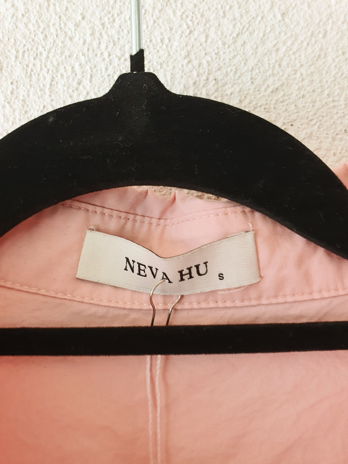 Neva Hu top S