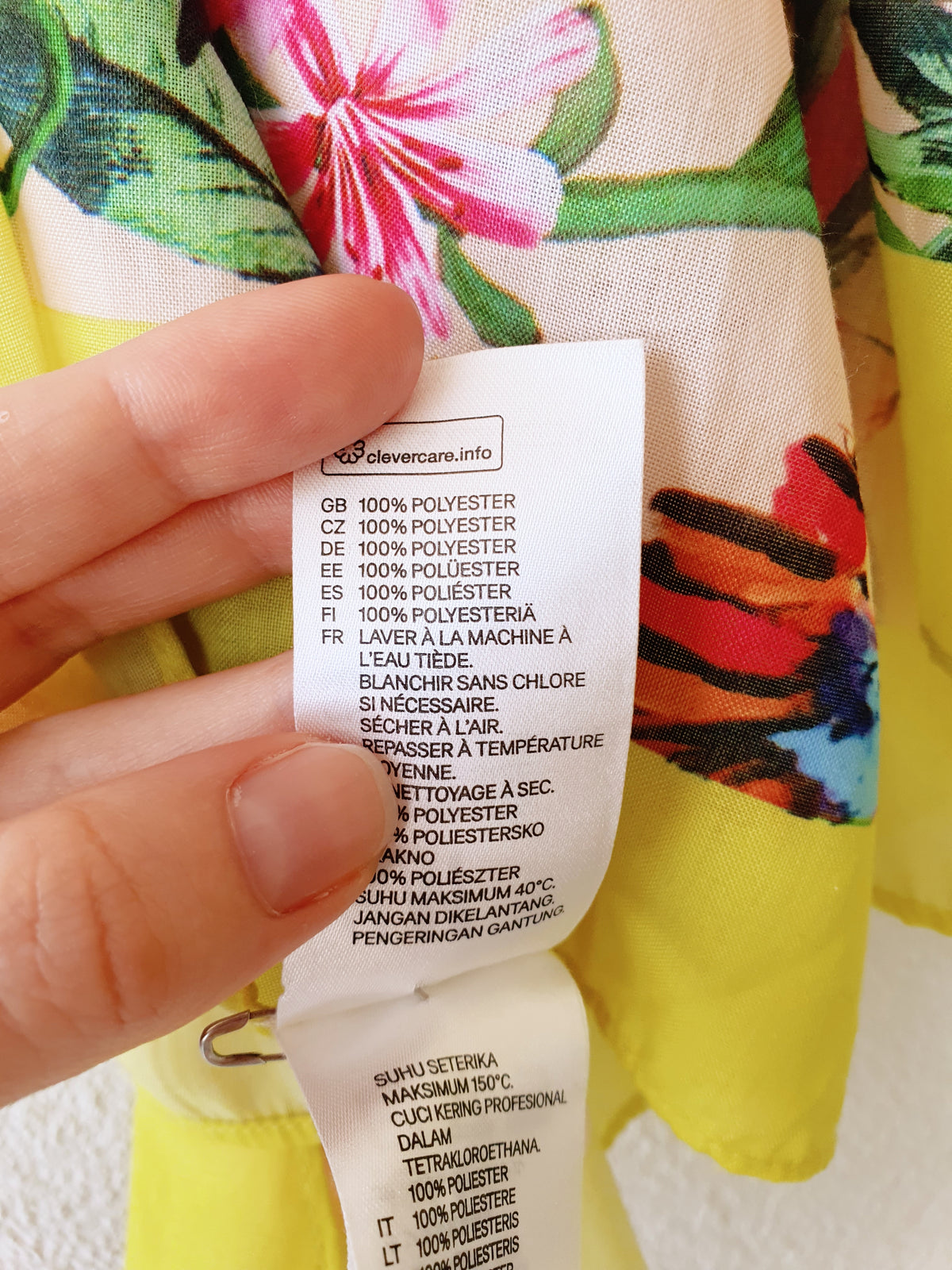 H&amp;M Scarf OS