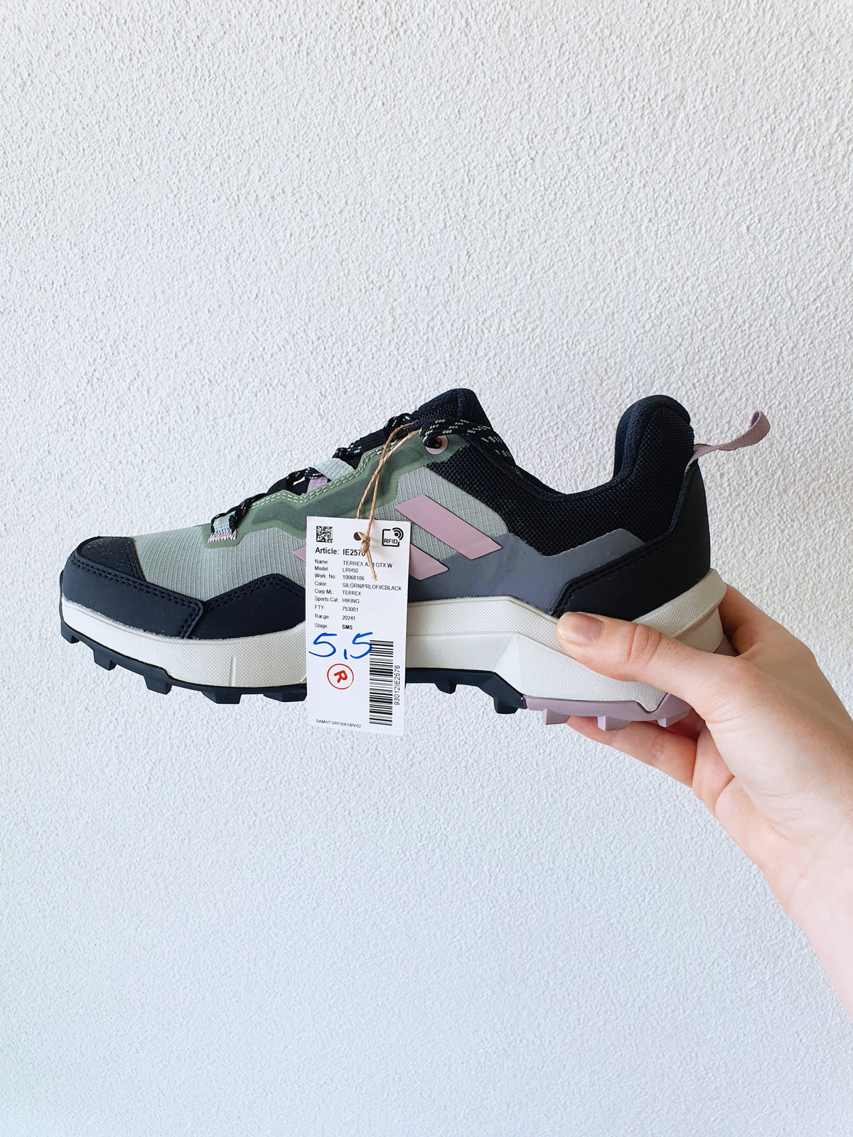Adidas Shoes 5.5